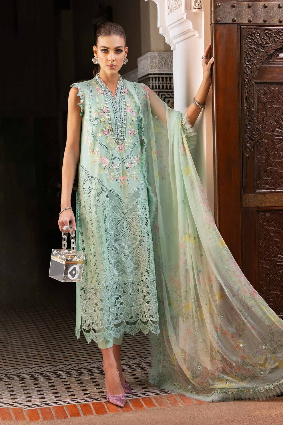 Maria.B Luxury Lawn D-2514-A Ayla's Atelier